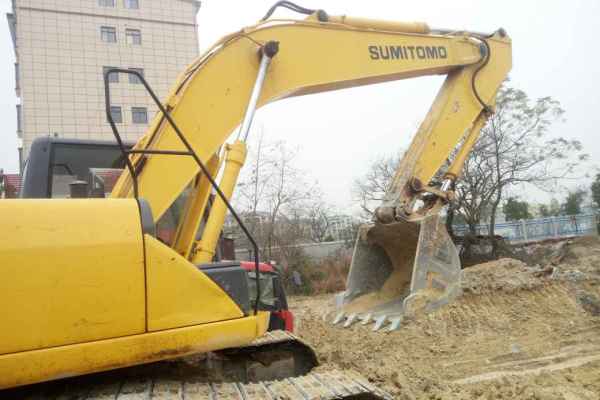 江西出售转让二手7600小时2012年住友SH210挖掘机