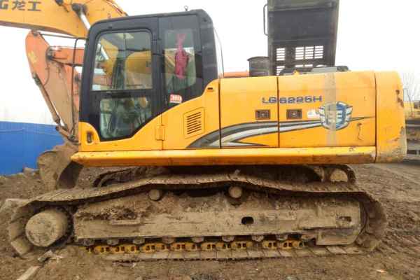河南出售转让二手2500小时2012年龙工LG6225挖掘机