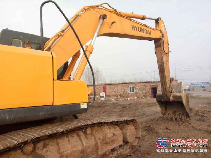 河南出售转让二手6800小时2011年现代R225LC挖掘机