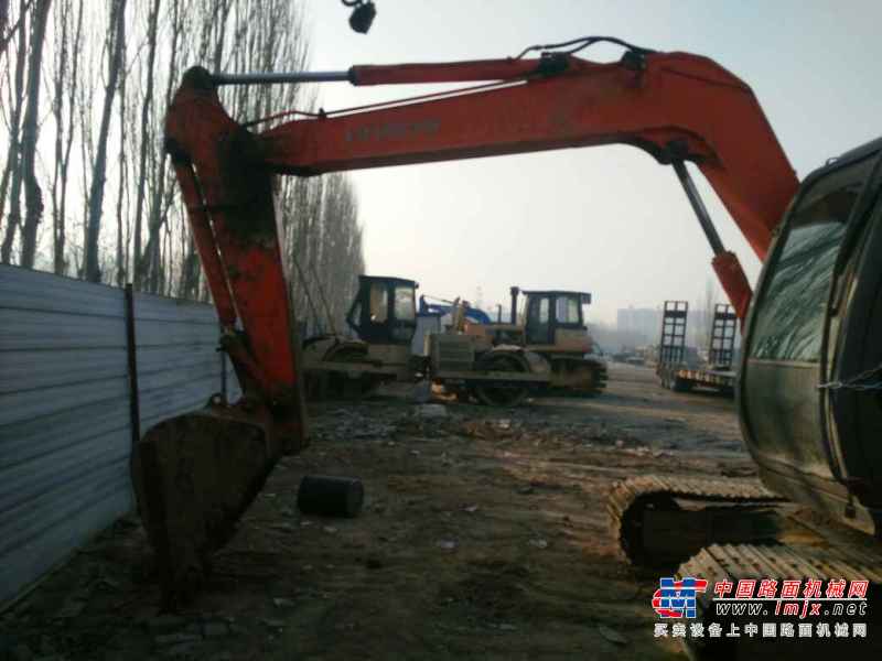 宁夏出售转让二手8000小时2010年日立ZX70挖掘机