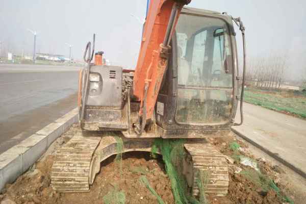 河南出售转让二手5600小时2013年日立ZX70挖掘机