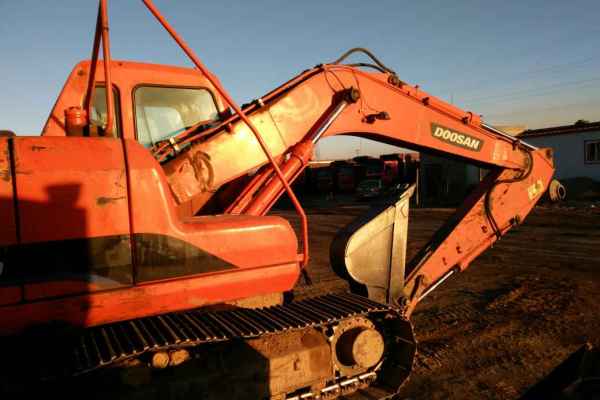 内蒙古出售转让二手6500小时2011年斗山DH150LC挖掘机