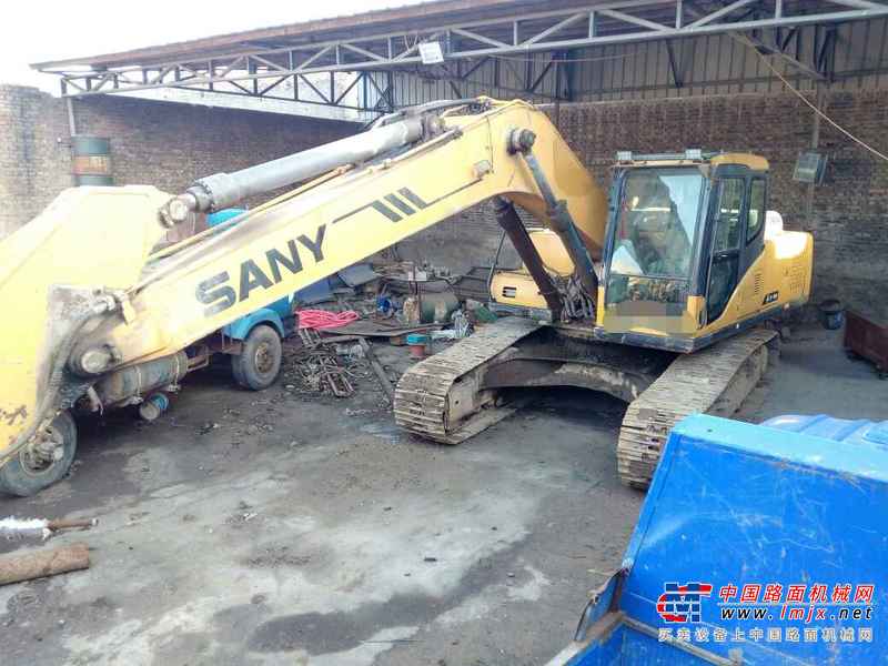 山西出售转让二手7600小时2009年三一重工SY235C挖掘机
