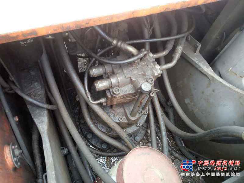 江西出售转让二手7800小时2010年日立ZX200挖掘机