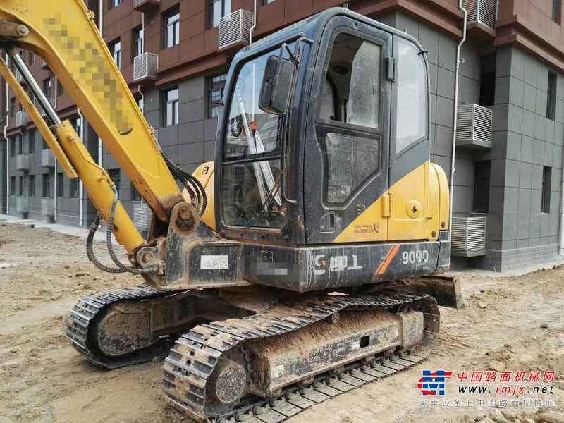 陕西出售转让二手1500小时2015年柳工CLG906D挖掘机