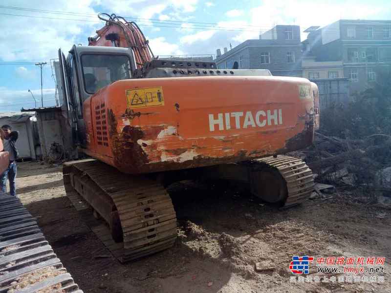 云南出售转让二手18000小时2003年日立EX210LC挖掘机