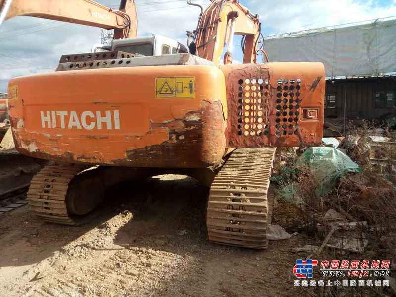云南出售转让二手18000小时2003年日立EX210LC挖掘机