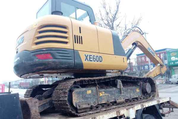 山西出售转让二手1200小时2016年徐工XE60挖掘机