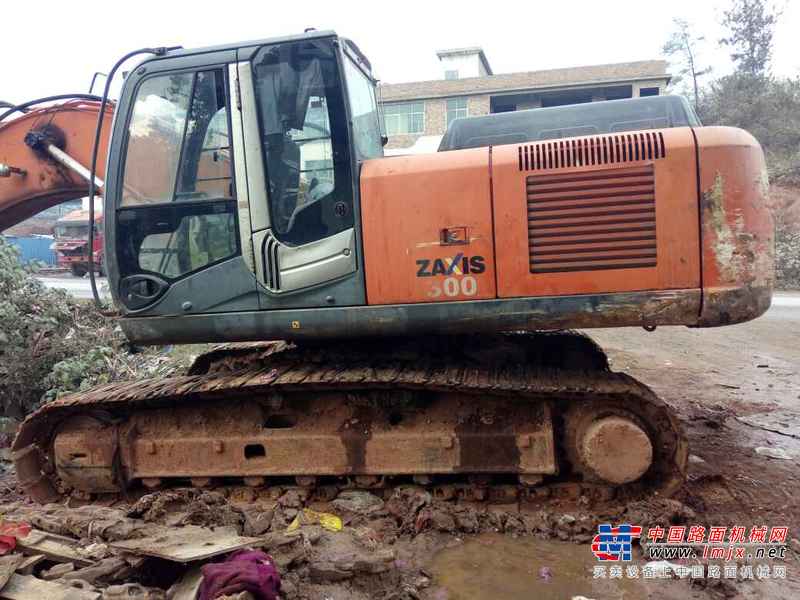 江西出售转让二手12245小时2008年日立ZX240挖掘机