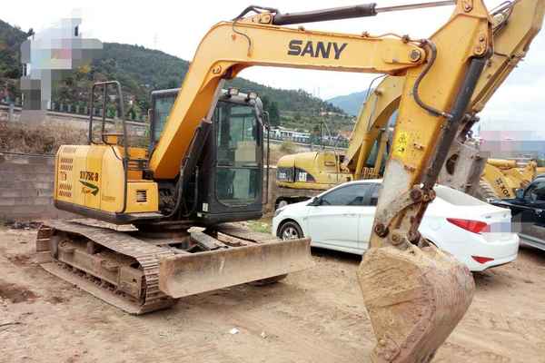 云南出售转让二手4800小时2013年三一重工SY75挖掘机