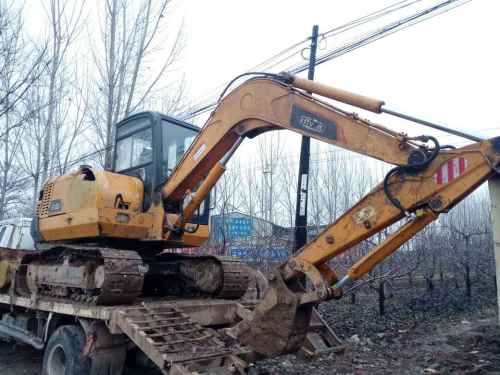 山西出售转让二手8000小时2011年福田雷沃FR60挖掘机
