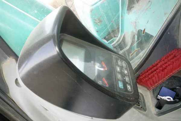 山西出售转让二手8000小时2008年神钢SK260LC挖掘机