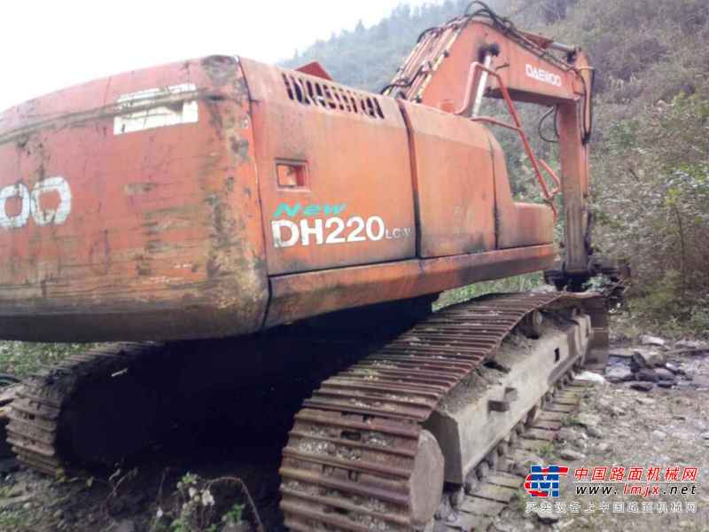 贵州出售转让二手16800小时2005年斗山DH150LC挖掘机