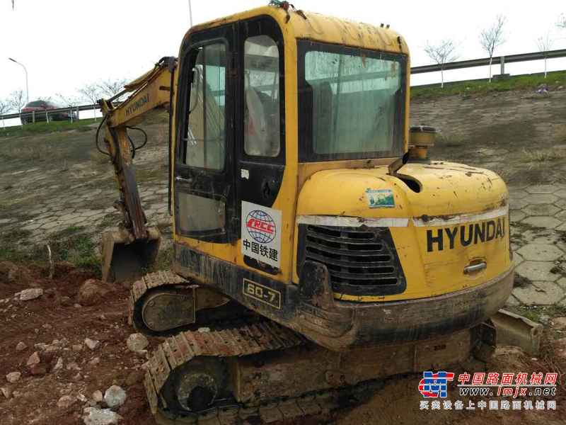 江西出售转让二手15236小时2007年现代R60挖掘机
