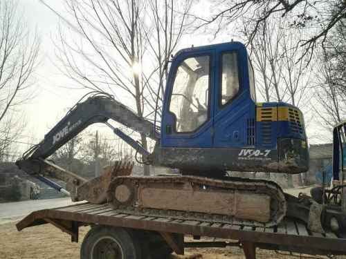 陕西出售转让二手3000小时2013年恒天九五重工JV70挖掘机