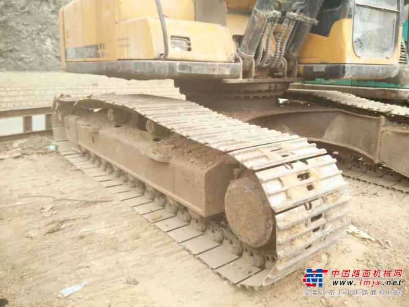 云南出售转让二手10000小时2010年三一重工SY215C挖掘机