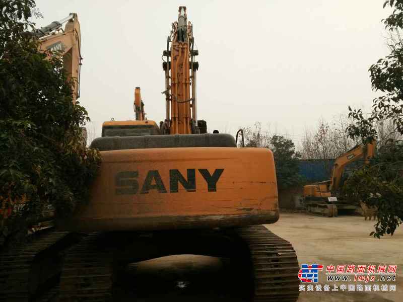 陕西出售转让二手5800小时2011年三一重工SY235C挖掘机