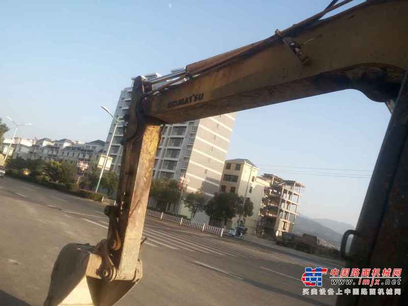 江西出售转让二手10000小时2002年小松PC60挖掘机