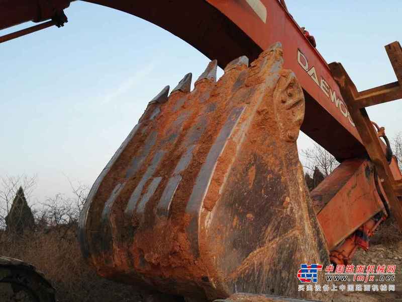 陕西出售转让二手15000小时2003年大宇DH220LC挖掘机