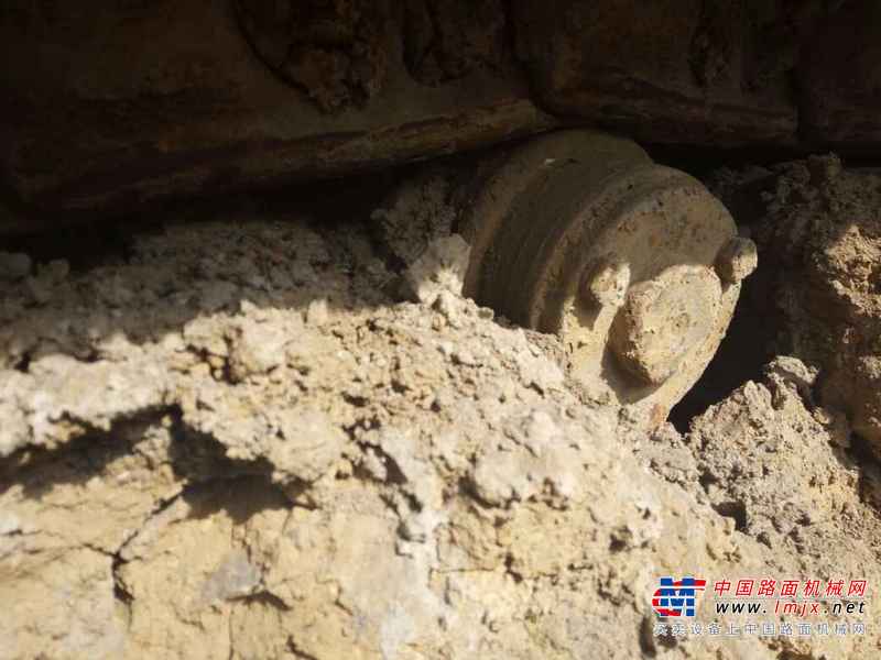 贵州出售转让二手10680小时2006年柳工CLG220挖掘机