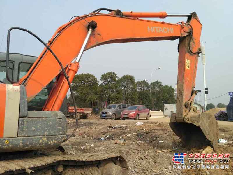 江西出售转让二手8990小时2011年日立ZX200挖掘机