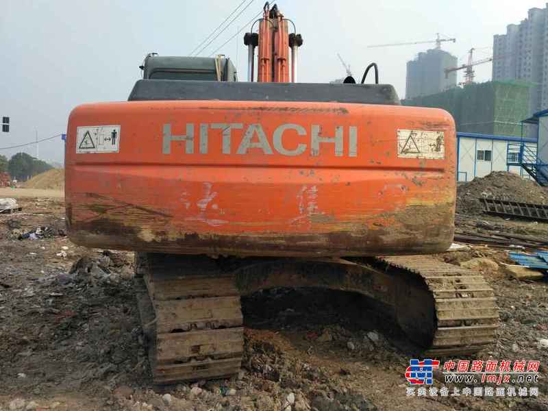 江西出售转让二手8990小时2011年日立ZX200挖掘机