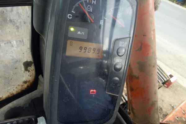 云南出售转让二手9989小时2009年日立ZX70挖掘机