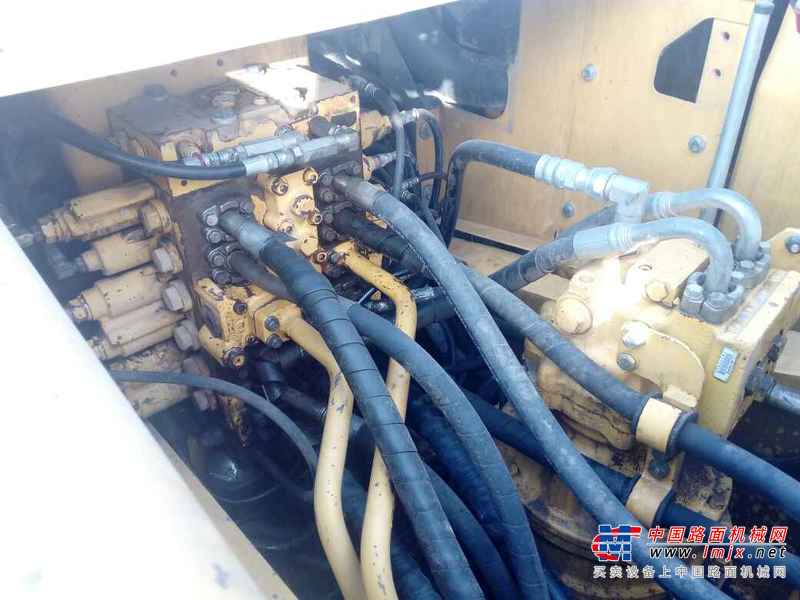 山西出售转让二手5126小时2011年小松PC270挖掘机