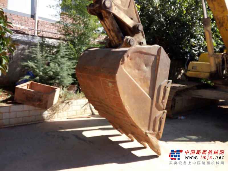 云南出售转让二手6800小时2012年小松PC450挖掘机