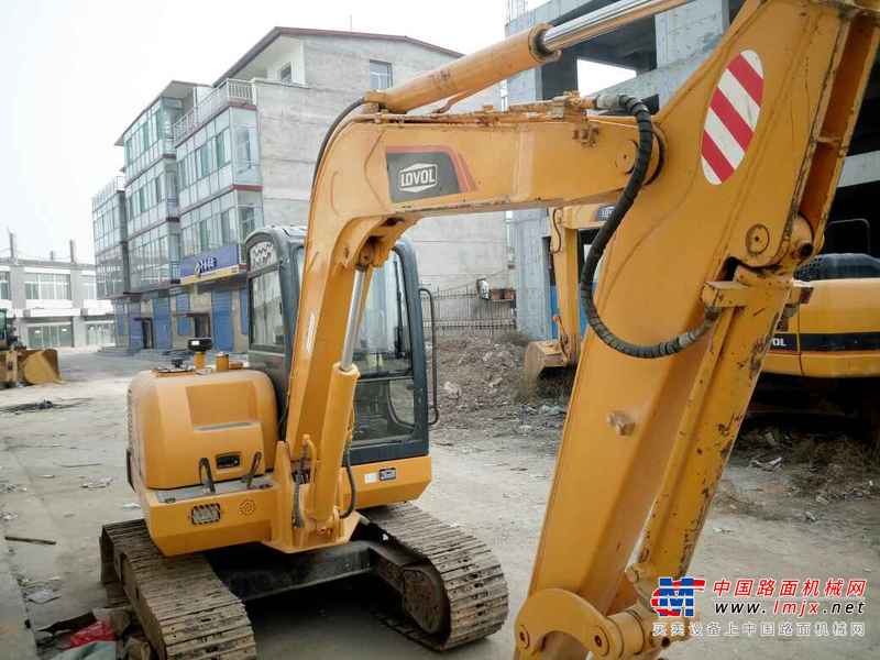 山西出售转让二手1500小时2013年福田雷沃FR60挖掘机