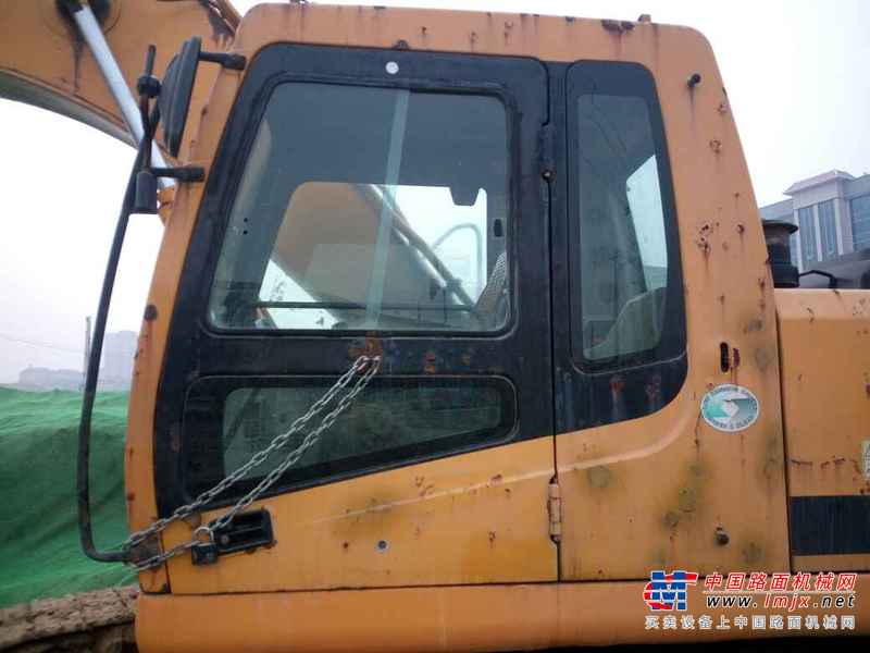 山西出售转让二手8000小时2007年现代R225LC挖掘机