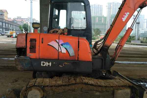 江西出售转让二手12429小时2008年斗山DH55挖掘机
