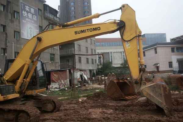 江西出售转让二手10000小时2008年住友SH210挖掘机