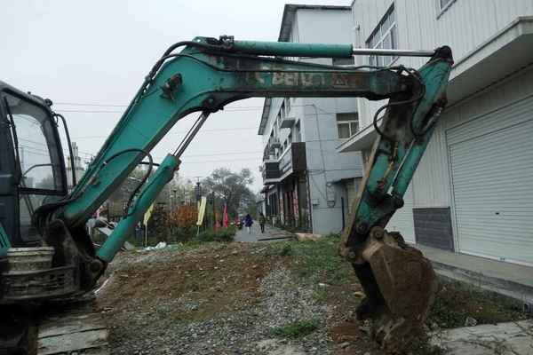 陕西出售转让二手6000小时2009年神钢SK60挖掘机