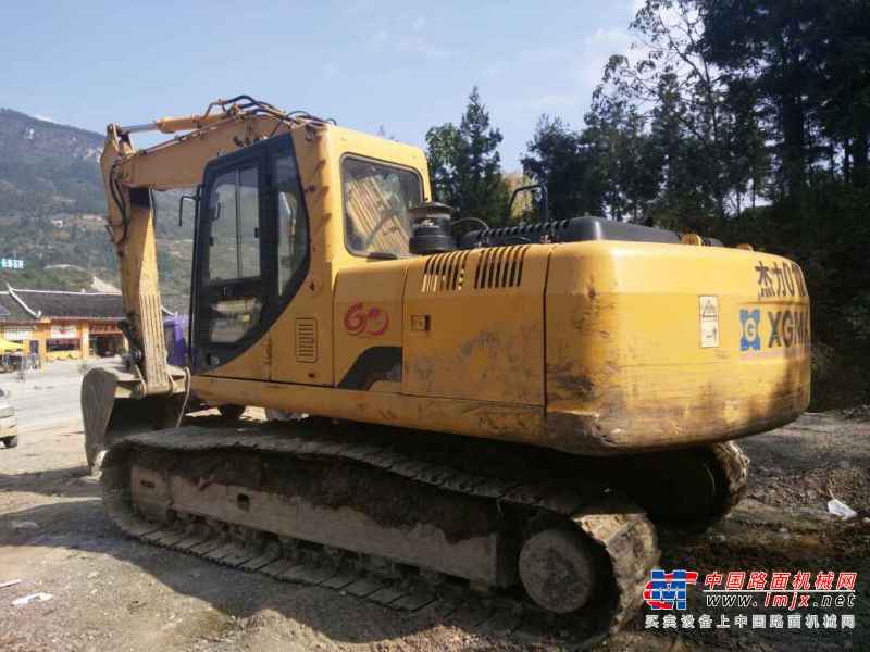 贵州出售转让二手3600小时2013年厦工XG822LC挖掘机