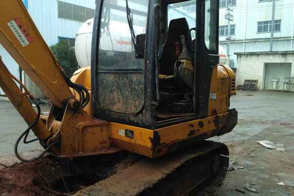 江西出售转让二手8536小时2010年福田雷沃FR60挖掘机