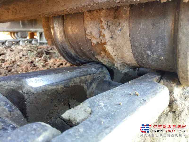 云南出售转让二手6700小时2010年卡特彼勒329D挖掘机