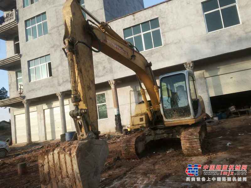 江西出售转让二手9000小时2005年住友SH120挖掘机