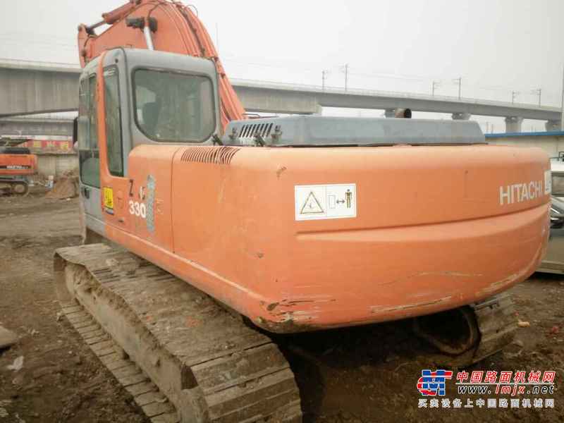 山西出售转让二手8500小时2006年日立ZX240LC挖掘机