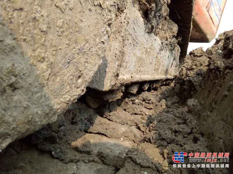 山西出售转让二手10000小时2010年斗山DH225LC挖掘机