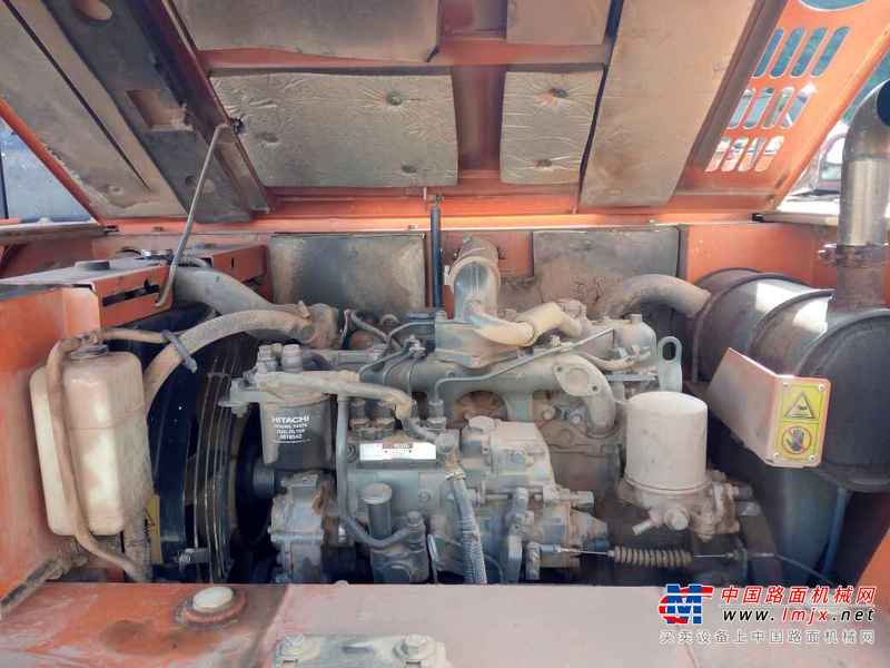 云南出售转让二手12000小时2009年日立ZX60挖掘机