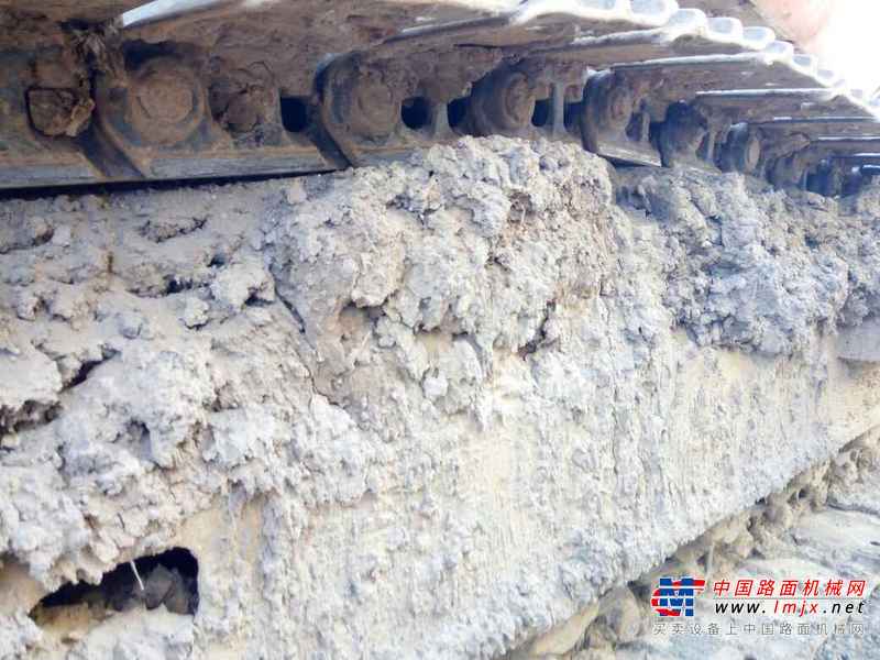 云南出售转让二手11000小时2009年日立EX120挖掘机