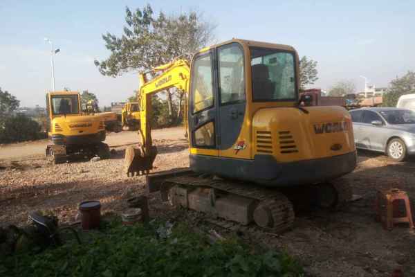 江西出售转让二手3000小时2012年沃得重工W260挖掘机