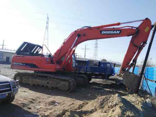 山西出售转让二手2000小时2013年斗山DH300LC挖掘机