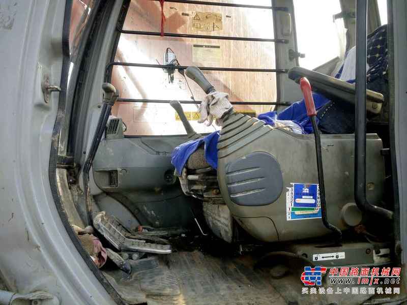 山西出售转让二手15000小时2005年日立EX300挖掘机