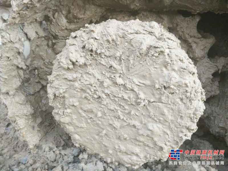 陕西出售转让二手7000小时2006年大宇360挖掘机