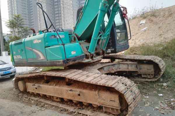 陕西出售转让二手7000小时2012年神钢SK260LC挖掘机