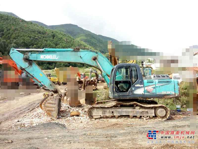 云南出售转让二手12000小时2009年神钢SK250挖掘机