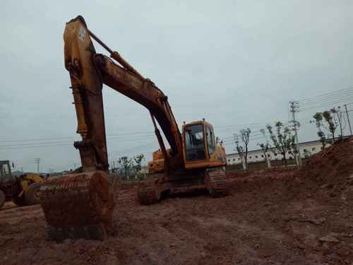 江西出售转让二手16000小时2010年现代R305LC挖掘机