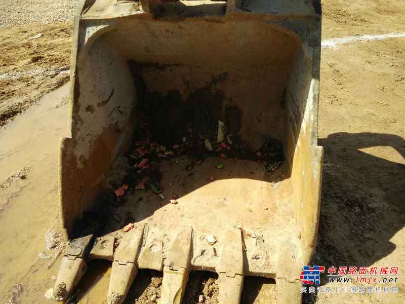 云南出售转让二手7500小时2010年凯斯CX240B挖掘机
